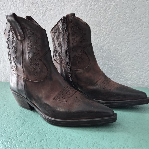 Western Ankle Boots Distressed Leather Pointed Toe Side Zip Emanuele Crasto - Picture 2 of 13